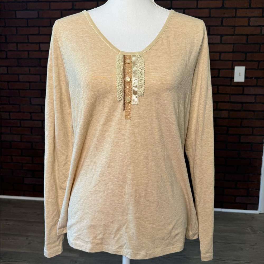 Liz Claiborne Lace Trim Button Henley Top Women’s‎ Large Beige Long Sleeve